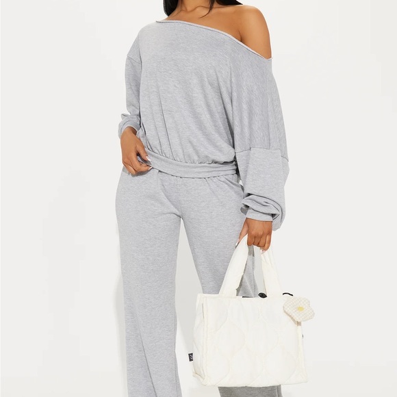 Fashion Nova Gray Off-Shoulder Cozy Knit Sweater and Pant Set - Picture 5 of 6